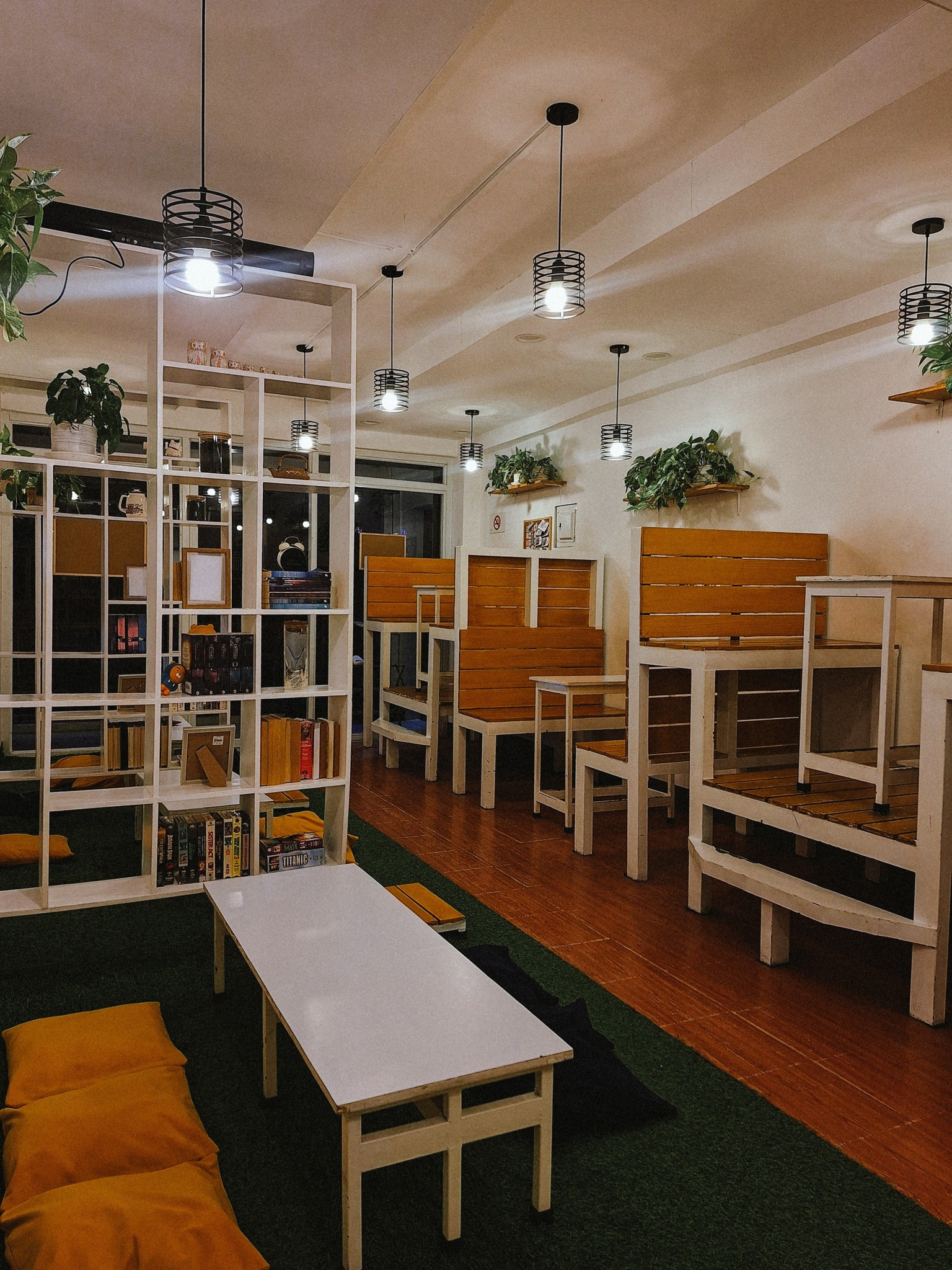 TeaCubs Cafe Interior